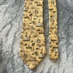 Salvatore Ferragamo Gold Silk Tie